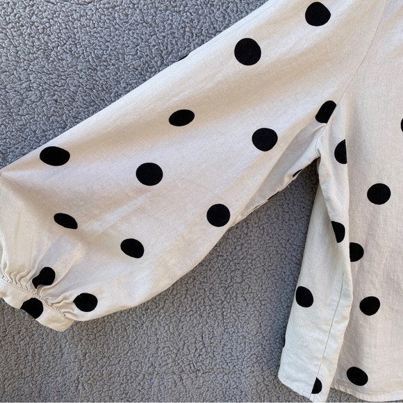 Who What Wear Black Polka Dot Blouse - Picture 4 of 11